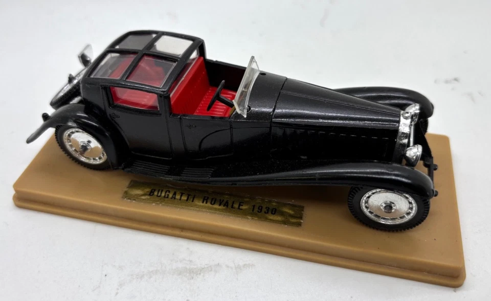 Solido Age d'Or Bugatti Royale 41 1930 No. 136 escala 1:43 Foto 2 de 4