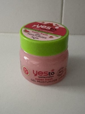 Yes To Super Fresh Gel Moisturizer Watermelon, 1.7 fl oz (50 ml)