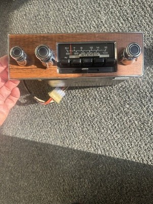 1972  Ford LTD Galaxie Mercury Marquis AM/FM Stereo Radio D2AA-19A241 OEM 5-Pin