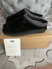 Black Uggs Tasman Size 9