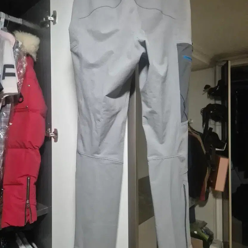 Arc'teryx Cyphen AR Softshell Pants Size 30 thumbnail 3