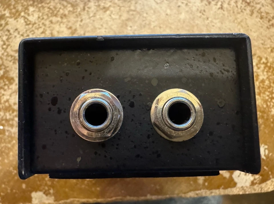 Live Wire Solutions - PDI DIRECT BOX Passive Switchable Hi-Z Input to LO-Z Out - Image 3 of 4