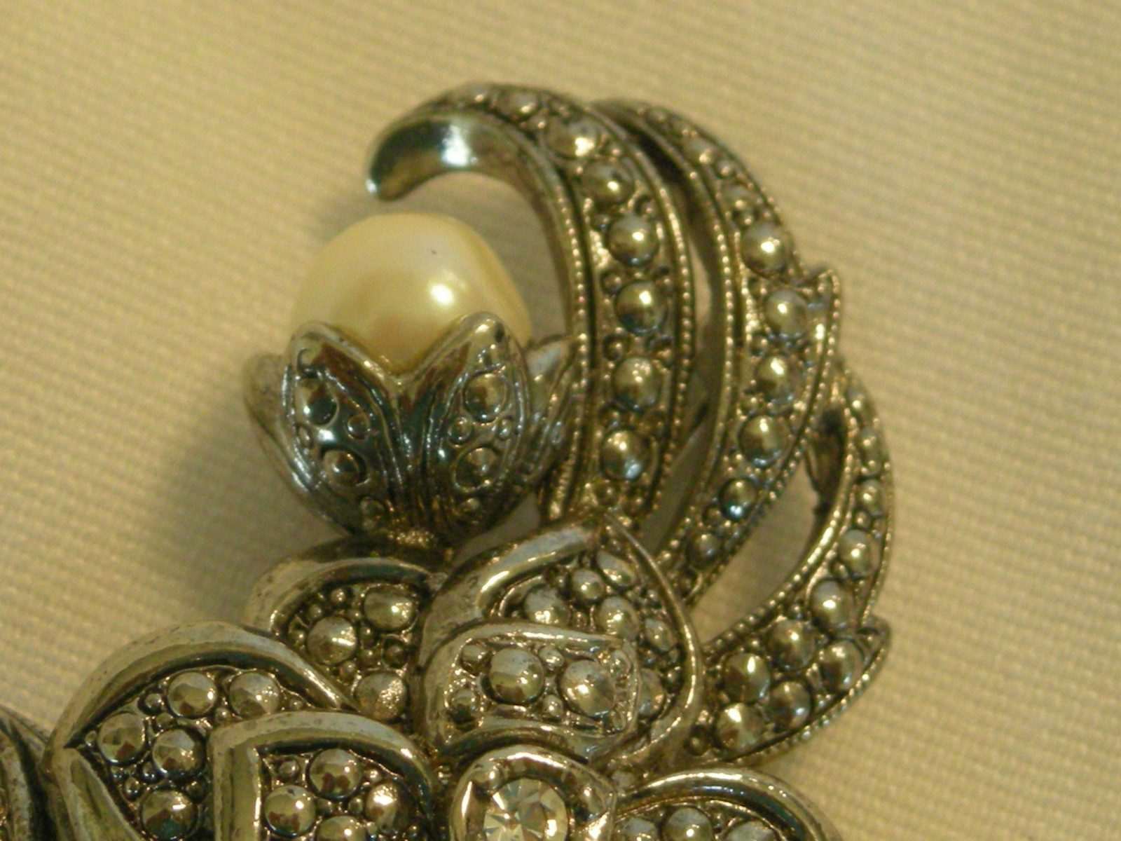 " K. J. L. for AVON Signed Brooch / Pin Floral Spray Gun Metal Color