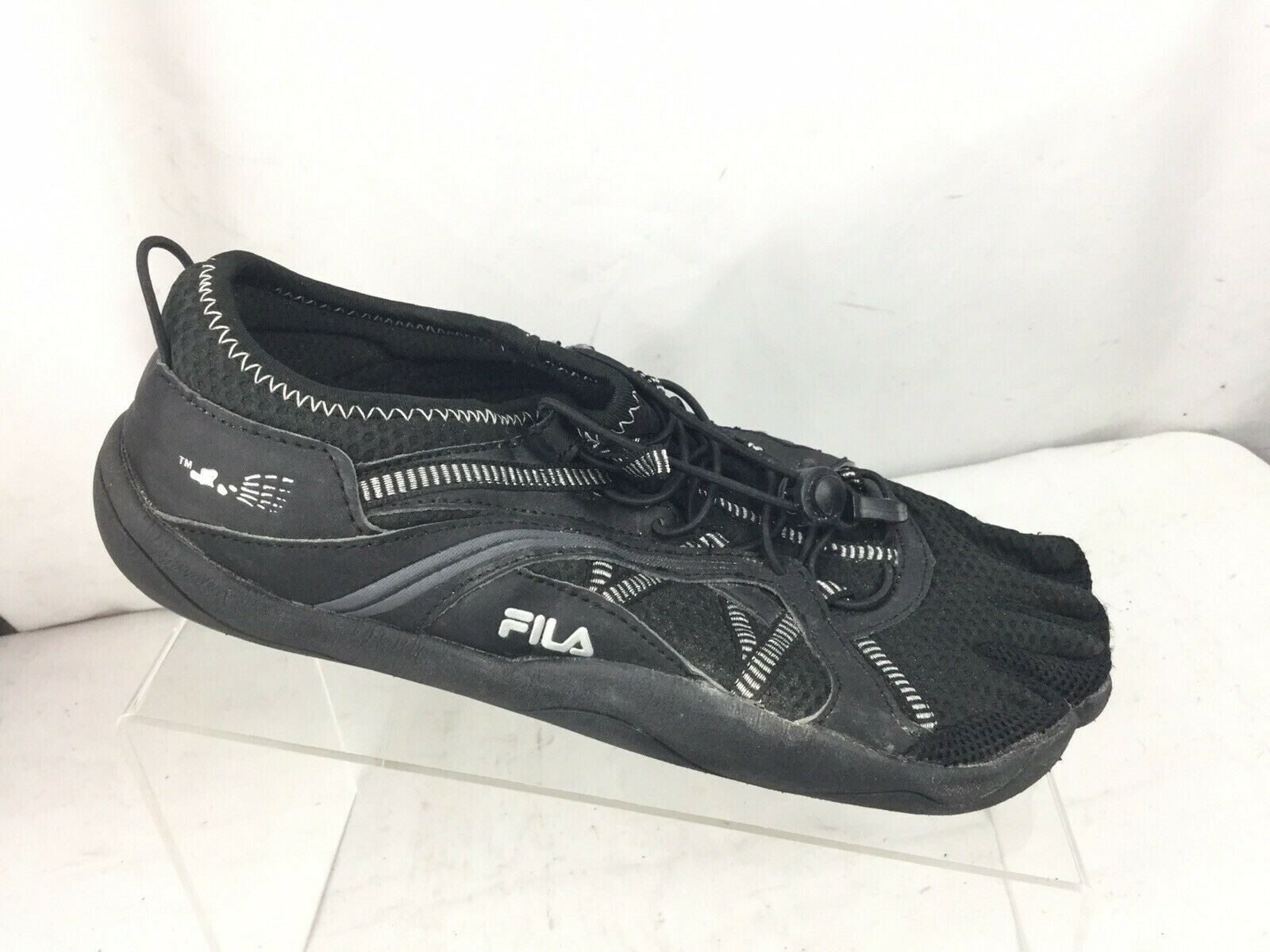 fila skele toes water shoes