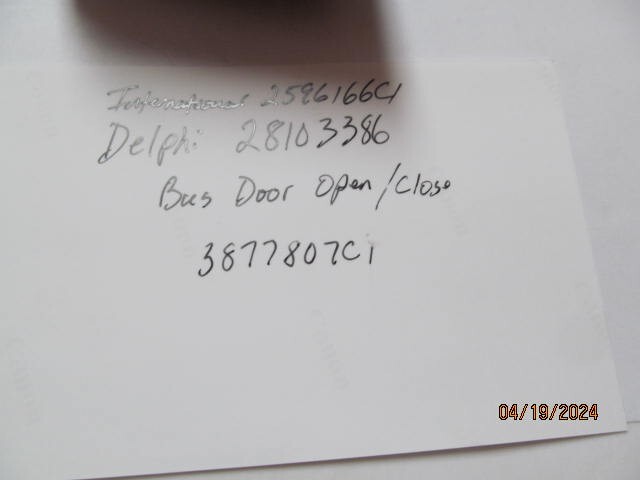 2596166C1 SWITCH, BUS DOOR CONTROL (OPEN/CLOSE) LH steering wheel control