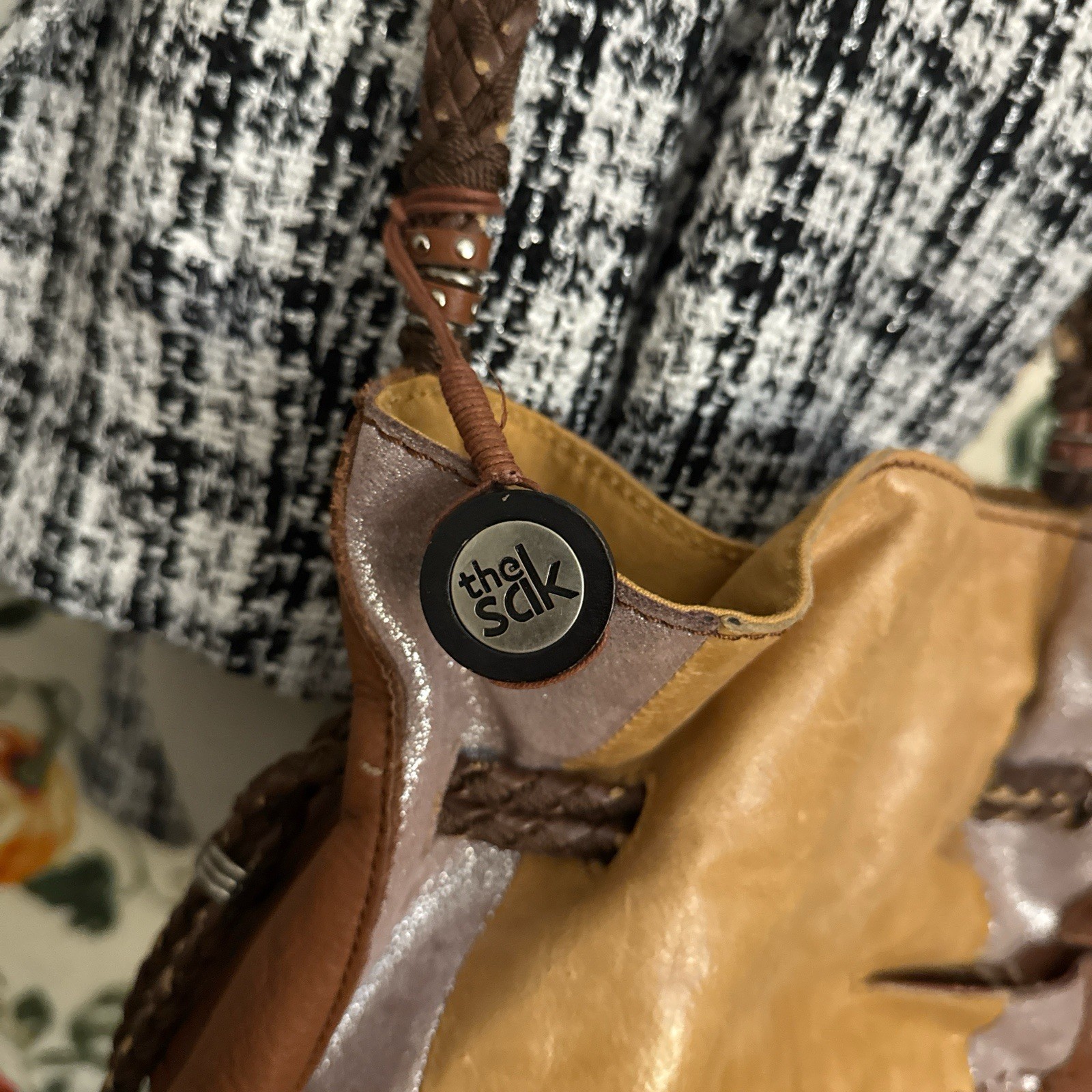 The Sak Patchwork Leather Bucket Drawstring Shoul… - image 6