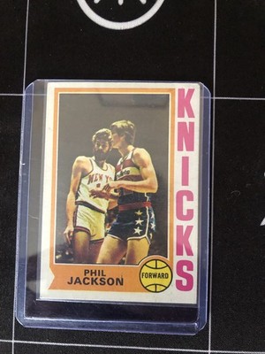 1974-75 Topps - Phil Jackson New York Knicks #132 NBA HOF Chicago Bulls Coach