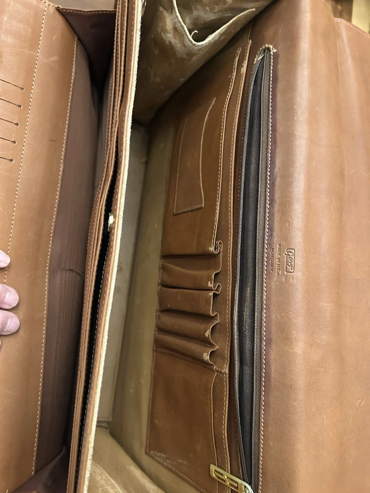 УМЕНЬШЕННЫЙ красивый винтажный кожаный портфель Gary's сделано в США с мягкой стороной - Изображение 4 из 4