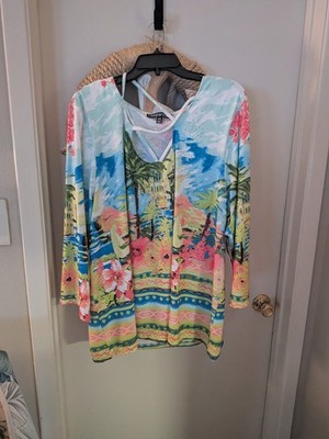 Onque Casual Relaxed Fit FS Sz. 3X Tropical Print w/Bling Studs Front Ladies NEW