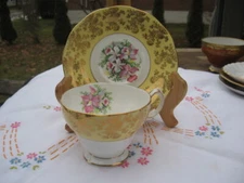  #L31 CUP SAUCER QUEEN ANNE white & yellow W/FLOWERS 