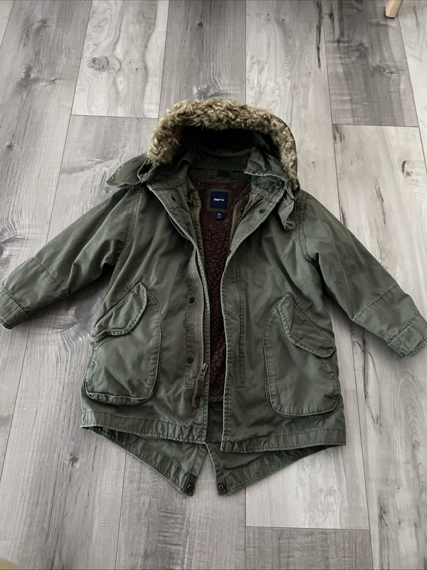 Gap Kids Girls Youth XS 4-5 Jacket Coat Hood Green Insulated Parka Zip Faux Fur