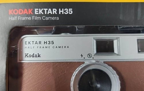 Kodak Ektar H35 Half Frame 35mm Film Reusable Brown Compact Camera – Retro Vibes - Picture 3 of 5