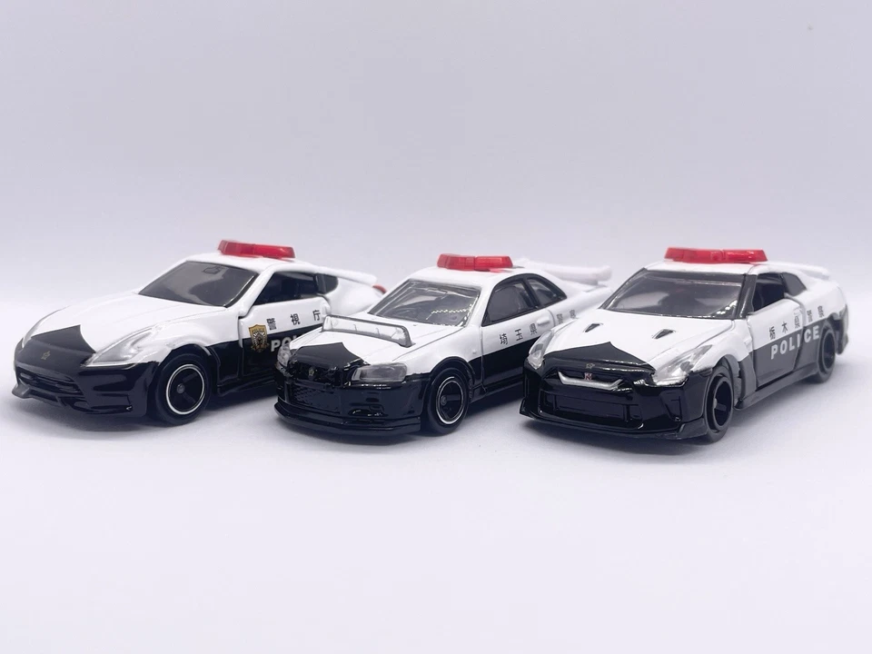 ¡Juego de 3 coches de policía japonesa Tomica!!/Nissan Fairlady Z/GT-R/Takara Tomy de JAPÓN Foto 2 de 4