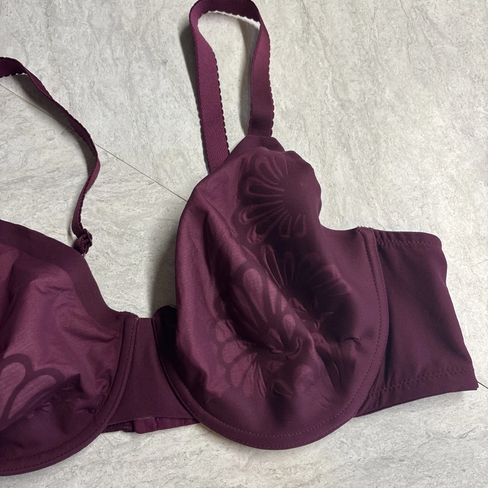 Camiseta sujetador Bali talla 40C One Smooth U Dreamwire con aros granate 6563 Foto 3 de 4