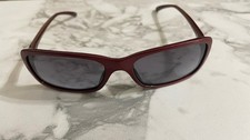 Gafas de sol Oakley Hall Pass OO9203-08 56-16 135 2N gris graduado lentes escarlata