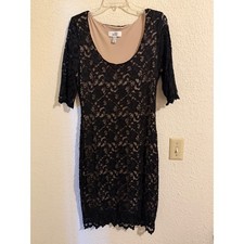 Belle Badgley Mischka Black Floral Lace Sheath Dress Tan Lining Womens 14