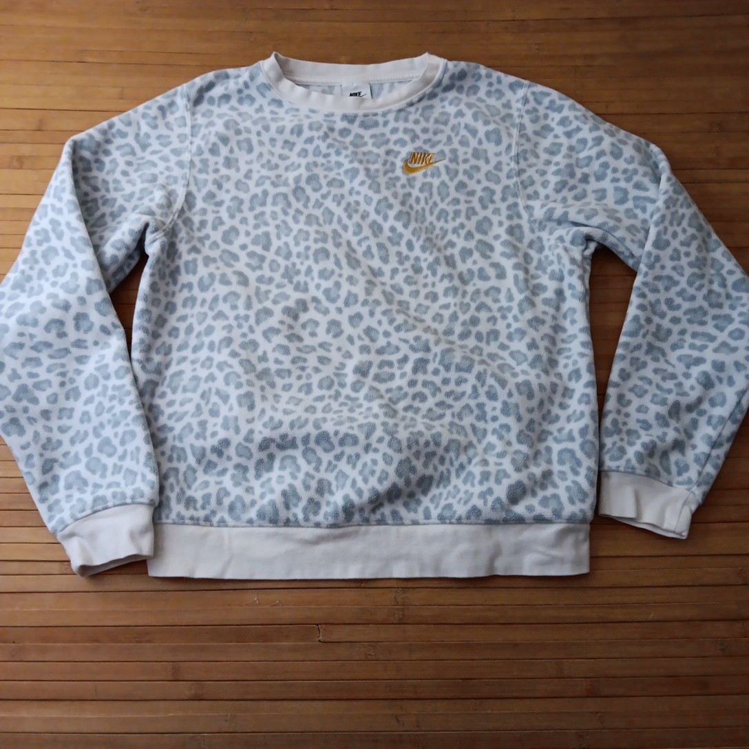 nike jumper with leopard print