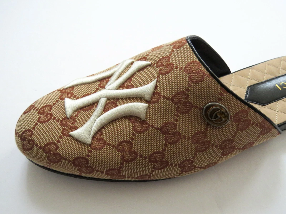 Gucci Vintage GG Logo Monogram Slipper Loafers