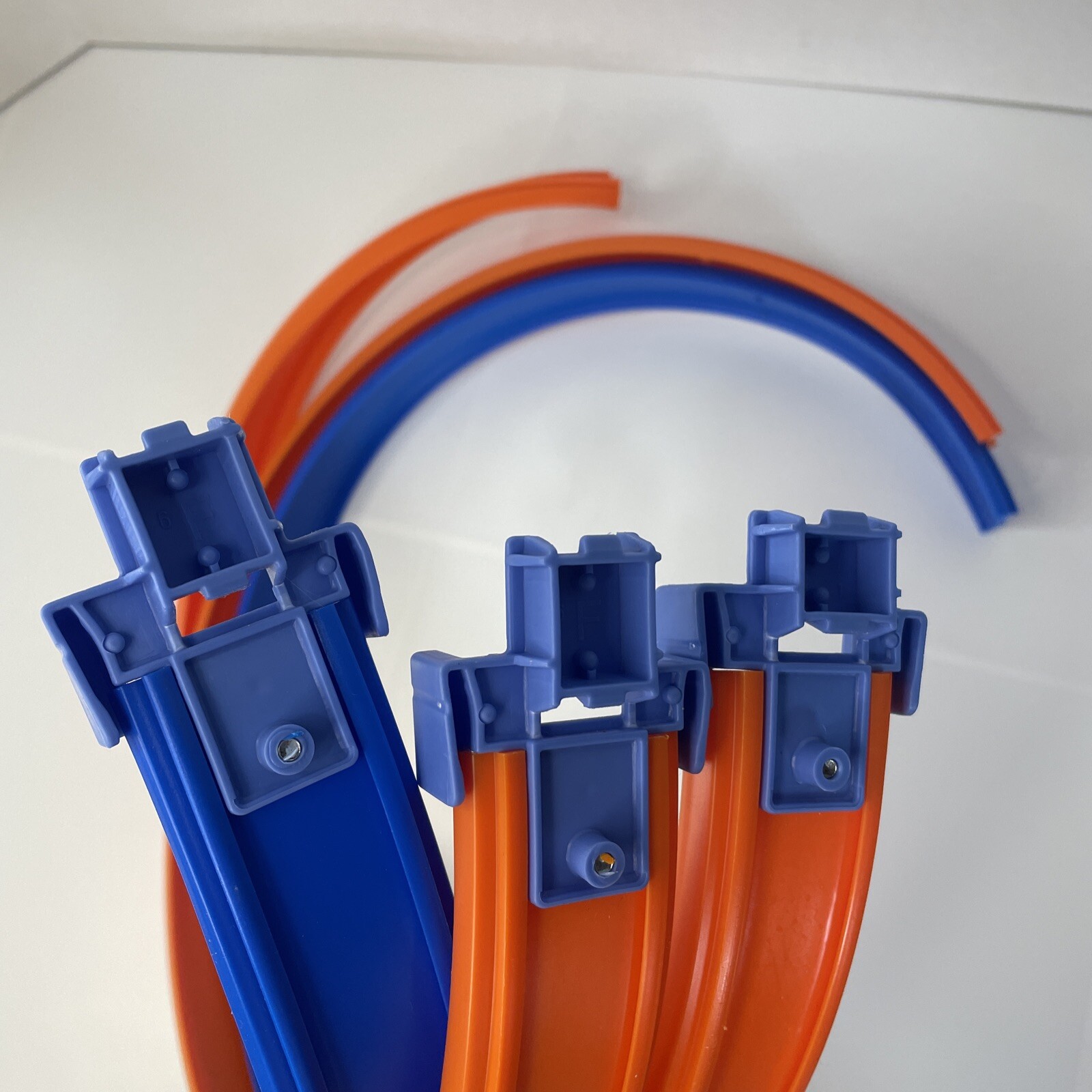 Hot Wheels FTB65 Corkscrew Crash Track Launch Set of 3 Loops