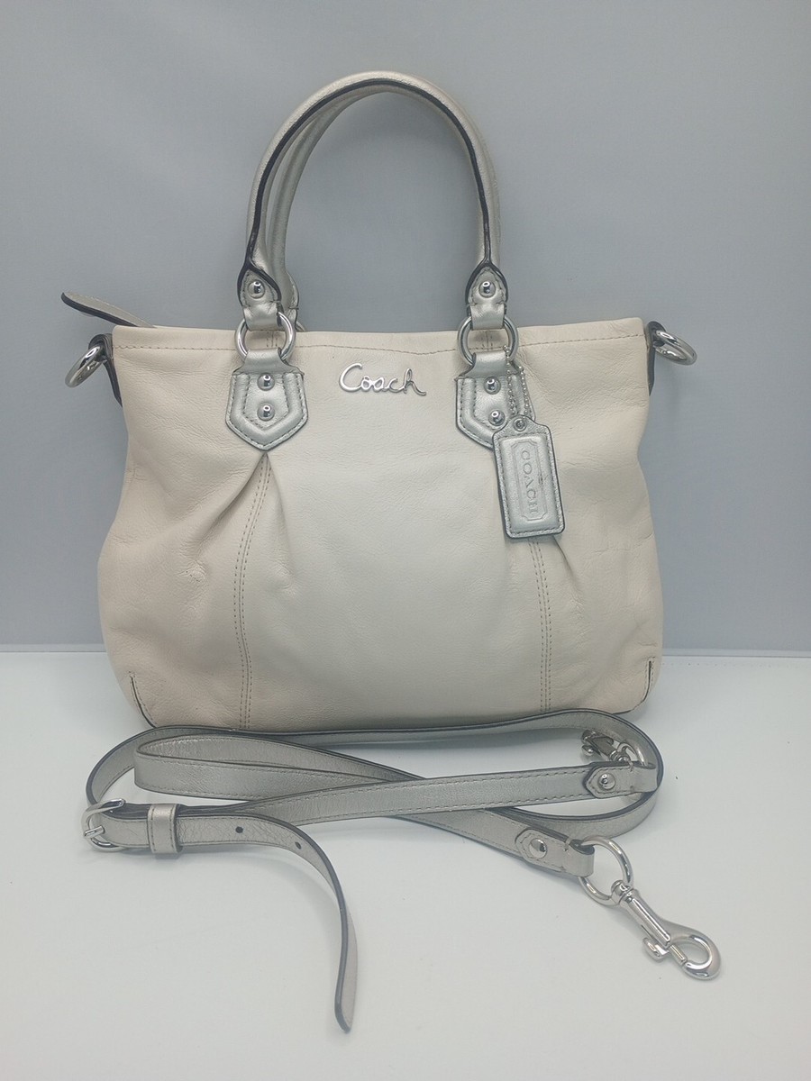 Authentic COACH Women's Leather White & Silver Shoulder Bag