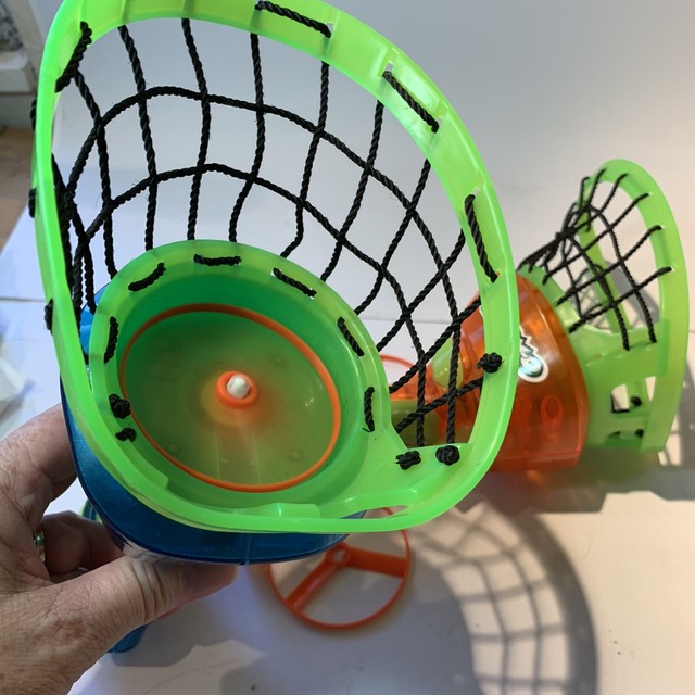 ZoomO Disc Launcher Set With Catch Net Set Of 2 Battery Op Includes