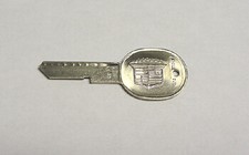 Nos Cadillac Crest Late B Key Blank 1967 1971 1975 1979 1983 1984 1985 1986 Nos Cadillac Crest Late B Key Blank 1967 1971 1975 1979 1983 1984 1985 1986