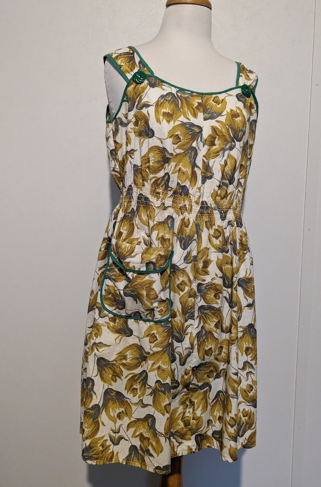 Vintage 1940s Womens Floral Cotton Jumper Sundress 40s Pin Up B39 S/M Smocked