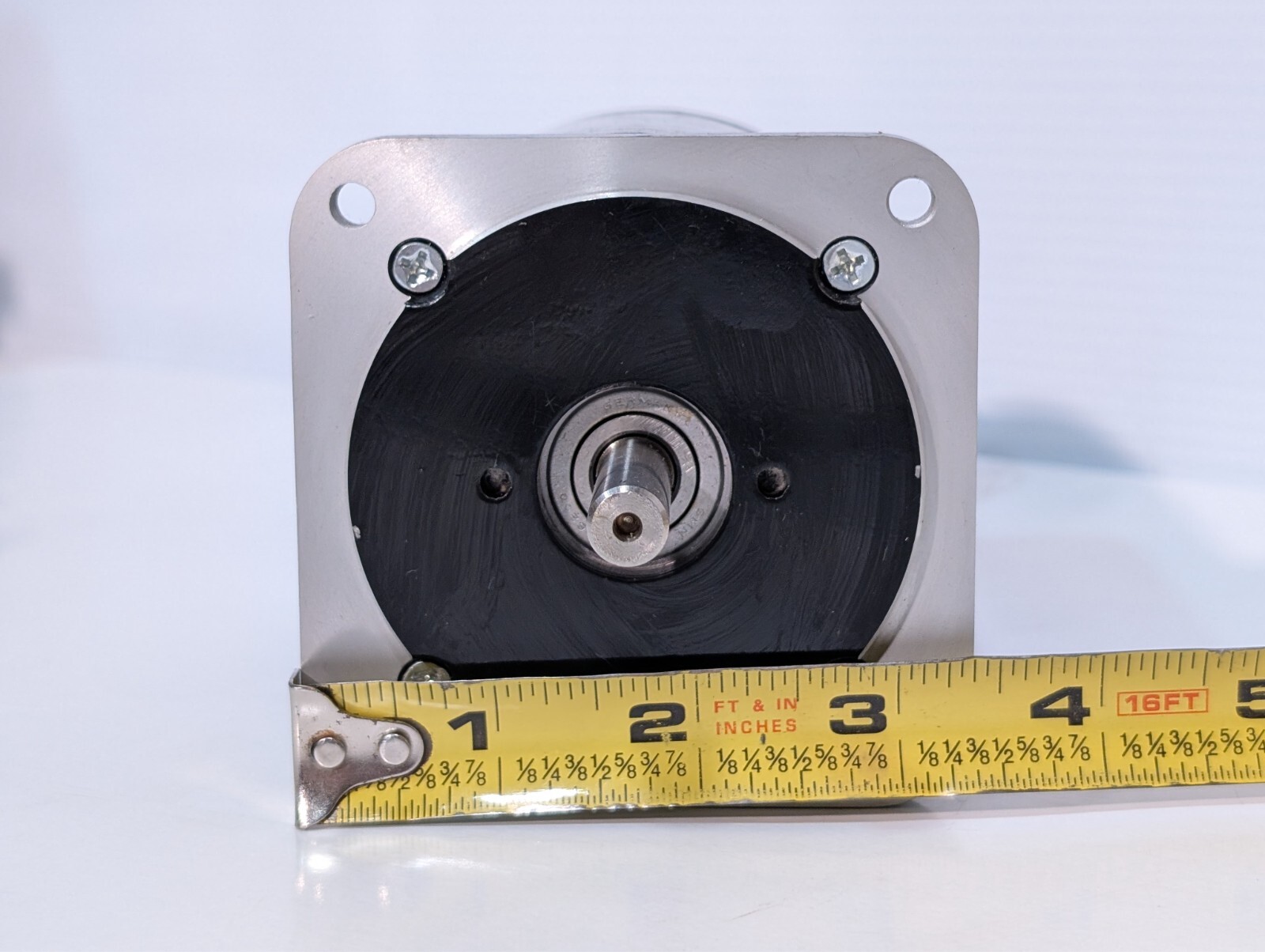 NEW Bodine 34T2BEHH DC Stepper Motor 2013FL0040 3V 4A 200 OZ-IN 200 Steps/Rev