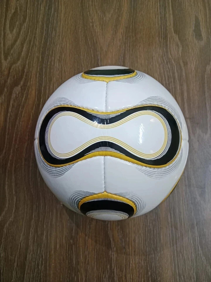 廃盤　アディダス 2006 ドイツ ワールドカップ TEAMGIEST Adidas Teamgeist JFA 2006 FIFA World Cup Germany Official