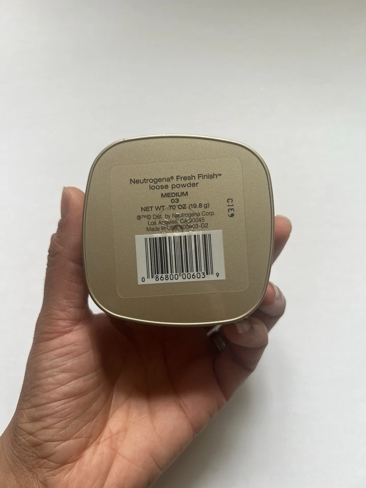 Neutrogena Fresh Finish Loose Powder # 03 Medium . Net Wt .70 oz New - Image 3 of 4