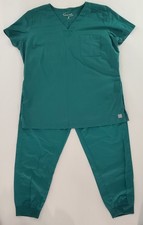 Butter-Soft Scrub Top And Pants Set Womens M Solid Green Pockets Side Slits