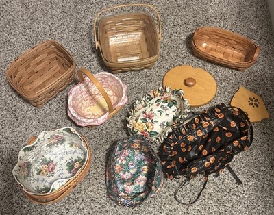 5 Small Longaberger Baskets W/ 4 Plastic Liners, 5 Fabric Liners, Lid 1980-2000s