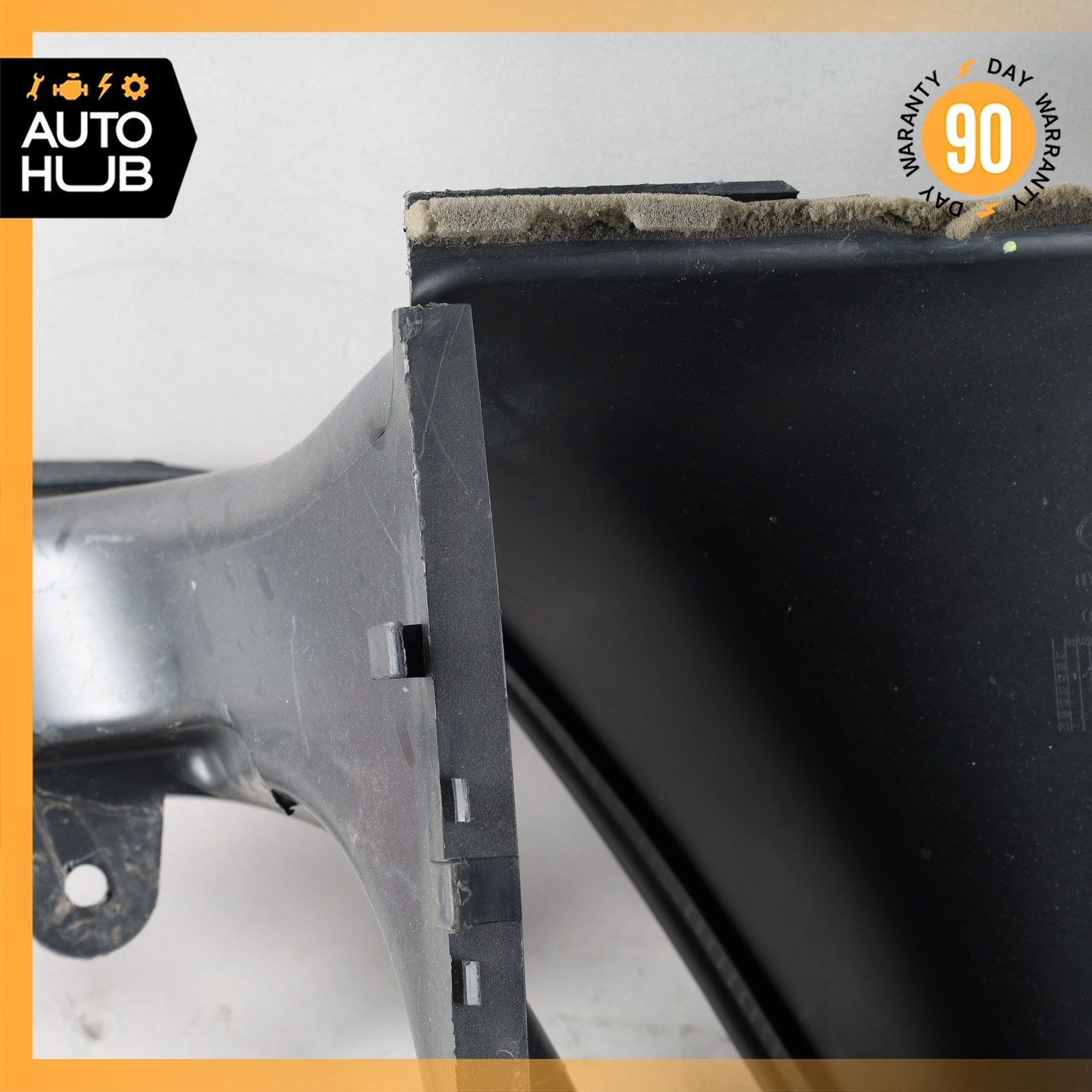 Land Rover Discovery L462 Right Side Intercooler Air Duct Shroud HY327H460AC OEM