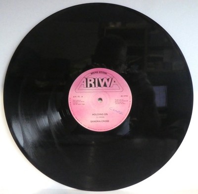 Sandra Cross   Holding On , Vinyl 12'' 45 RPM UK 1988 Reggae / Lovers Rock