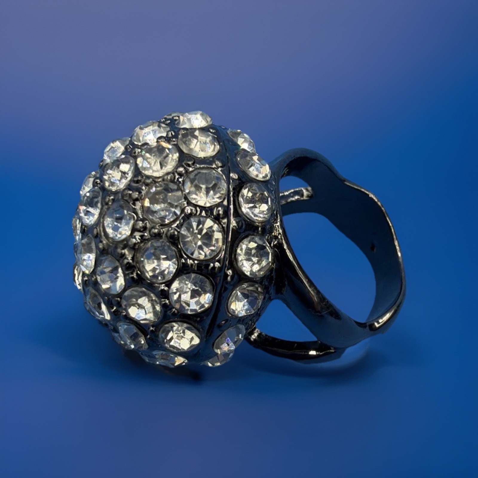 Gunmetal-Finished Statement Ring with Crystal Fir… - image 4
