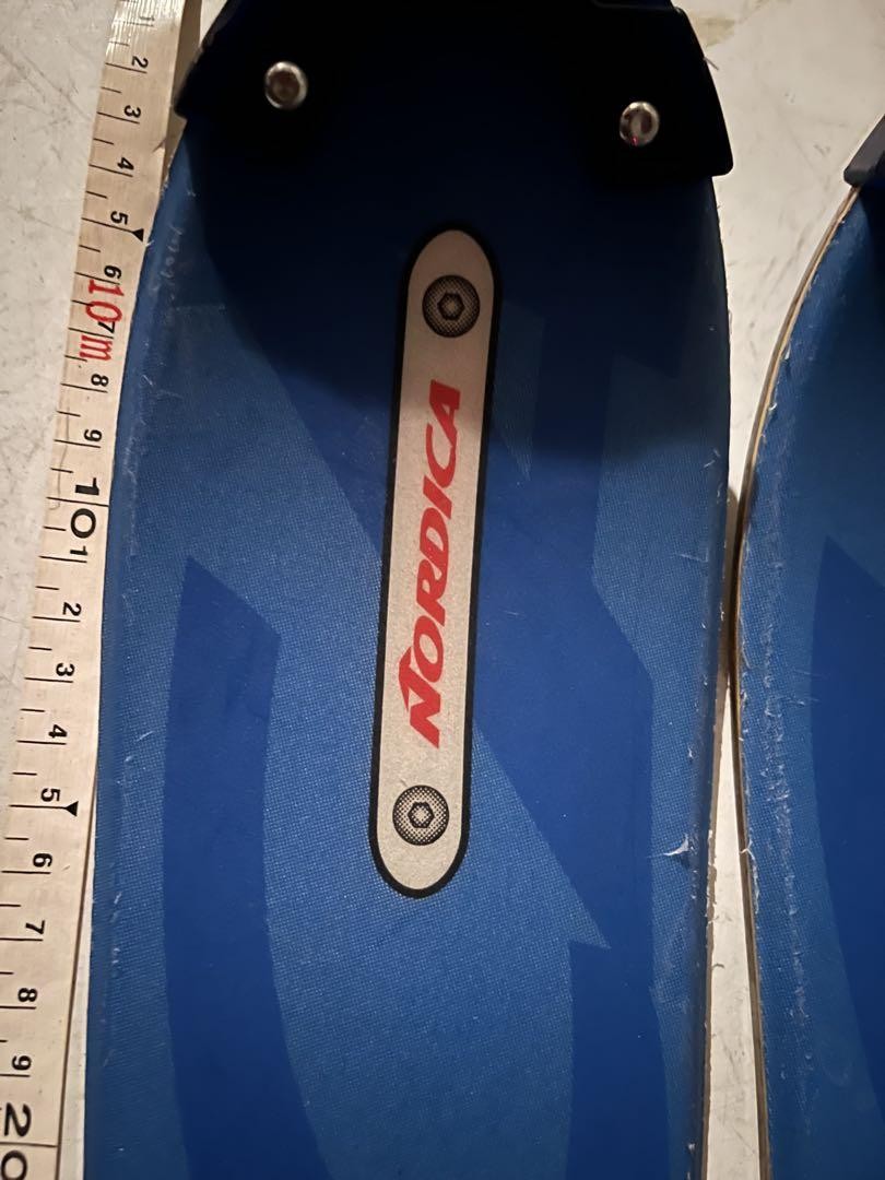 Sci corti Nordica Fun 90 cm con attacchi Salomon Freestyle Giappone usati