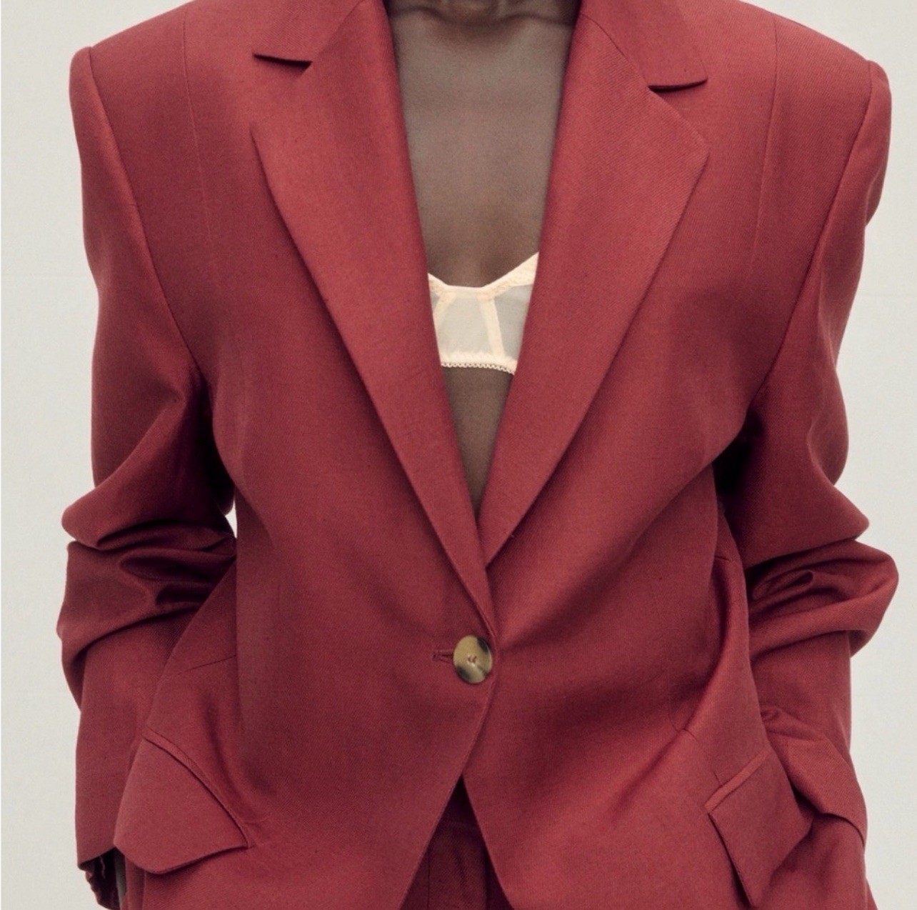 NWT Medium MANGO MNG Linen Oversized Wine Blazer