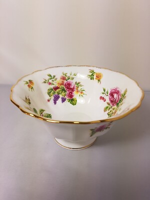 Royal Albert Harvest Rosenfußschüssel 1994