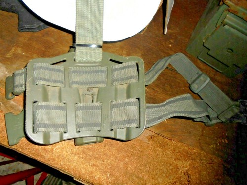BLACKHAWK LEG HOLSTER U.S. (RIGHT HANDED) - Picture 7 of 12