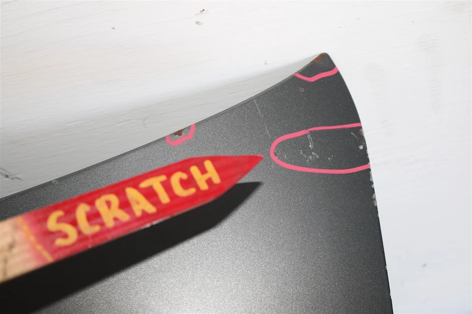 2006-2007-2008-2009-2010 VOLKSWAGEN PASSAT TRUNK LID  Foto 4 de 4