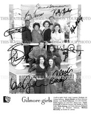 The GILMORE GIRLS Cast Lauren Graham & Alexis Bledel + Signed Autograph RP Photo