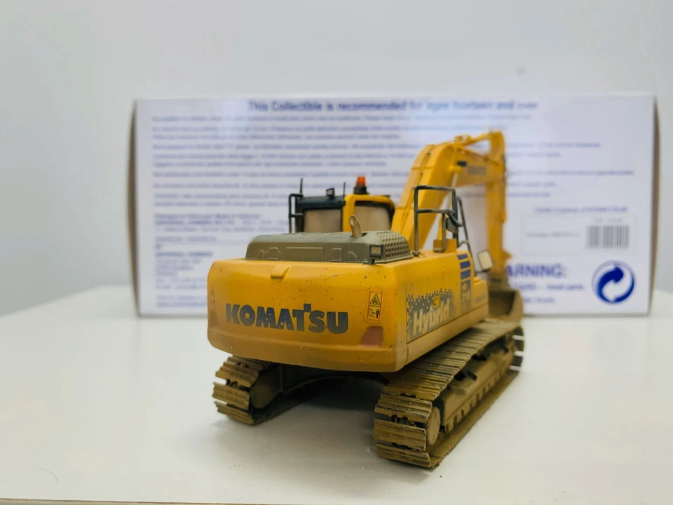 1:50 Scale Die-Cast Model Komatsu HB215LC-2 Excavator Muddy Version UH8095 NEW - Image 4 of 4
