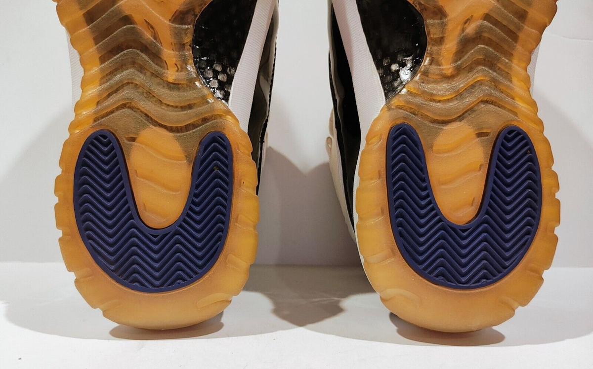 Nike Air Jordan 11 Retro Concord 2000 Gum Sole, 23 Heel Nike Air Jordan 11 Retro Concord 2000 Gum Sole, 23 Heel
