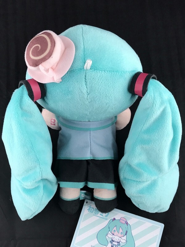Hatsune Miku x Cinnamoroll Nesoberi Nuigurumi Plush Doll Sega
