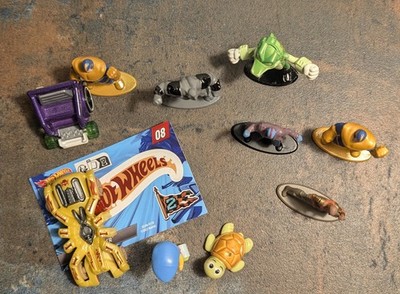 Marvel Figuren Set + Thanos + Hot Wheels + Simpsons Figur + Ü-Ei Schildkröte