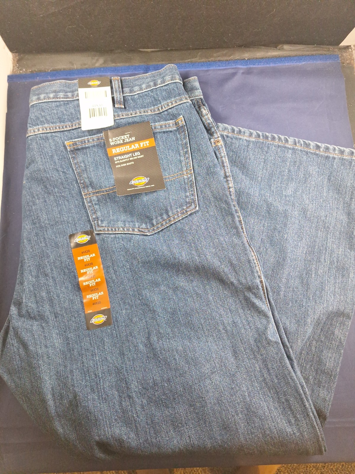 NWT Dickies Regular Fit Jeans Straight Leg 44 x 30 Fits Over Boots *16FB