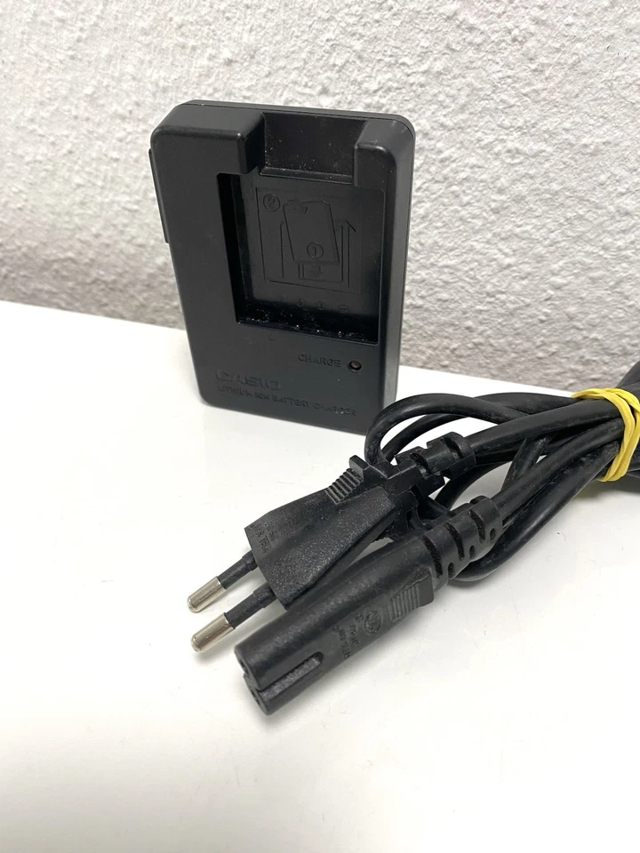 Casio Exilim EX-Z21 Silber / Kompakte Retro Digitalkamera / Geprüft ✅ - Bild 2 von 4