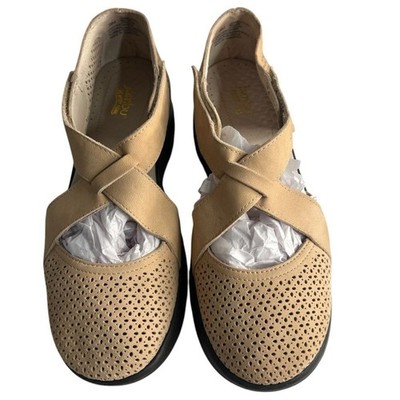 Jambu Belize Mary Jane Platform Adjustable Comfort Wedges size 9M Tan Suede