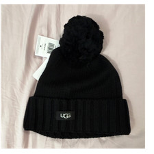 UGG Black Knit Acrylic Pom Pom Beanie Hat Stretch Logo Accent for Women One Size