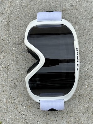 Oakley O-Frame 2.0 PRO L Ski Goggles White Frame Dark Grey Tinted Lens